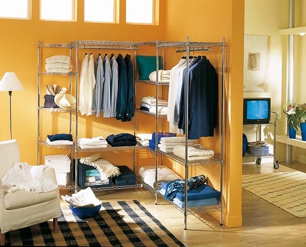 Scaffalature cromate per cabina armadio