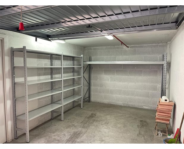 Scaffalature per garage auto